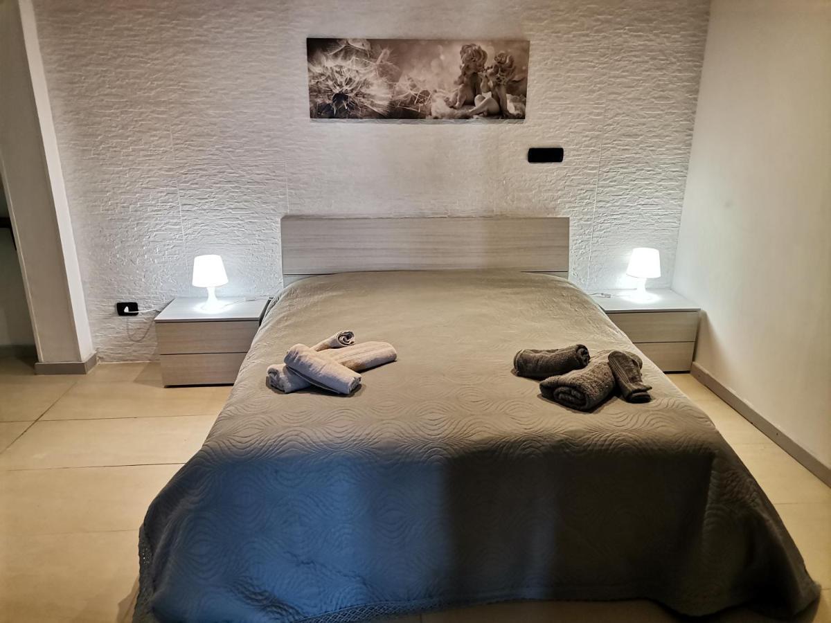 Villa Ottavia مونوبولي المظهر الخارجي الصورة