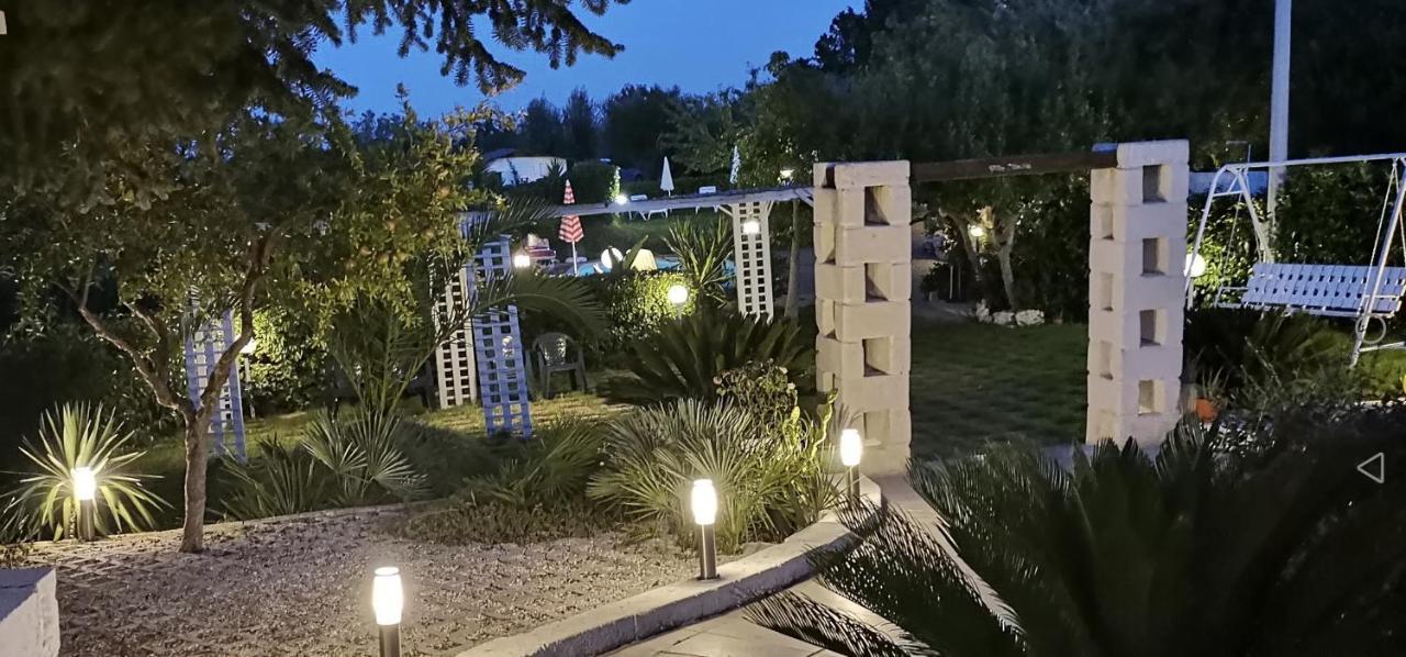 Villa Ottavia مونوبولي المظهر الخارجي الصورة