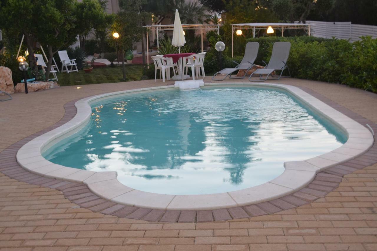 Villa Ottavia مونوبولي المظهر الخارجي الصورة